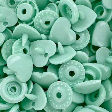 KAM® Snaps ♥Heart♥ Shaped Glossy (B19 - Pastel Green) KAM® Snaps ♥Heart♥ Shaped Glossy (B19 - Pastel Green)